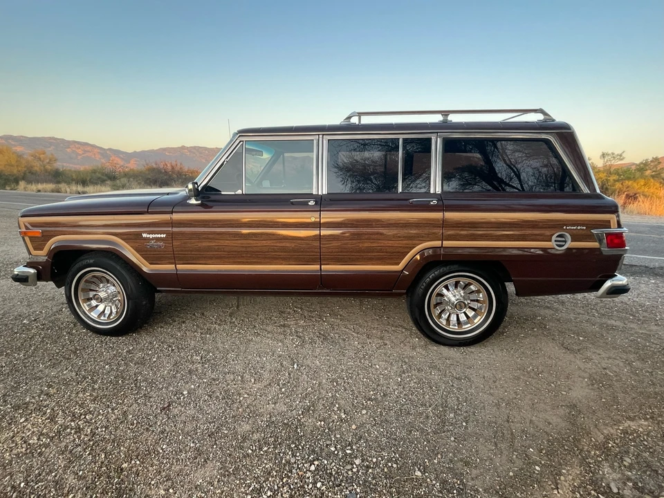 1982 Jeep SJ Wagoneer - Image 12 of 31