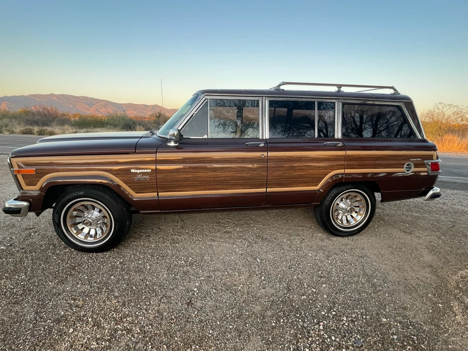 1982 Jeep SJ Wagoneer - Image 11 of 31