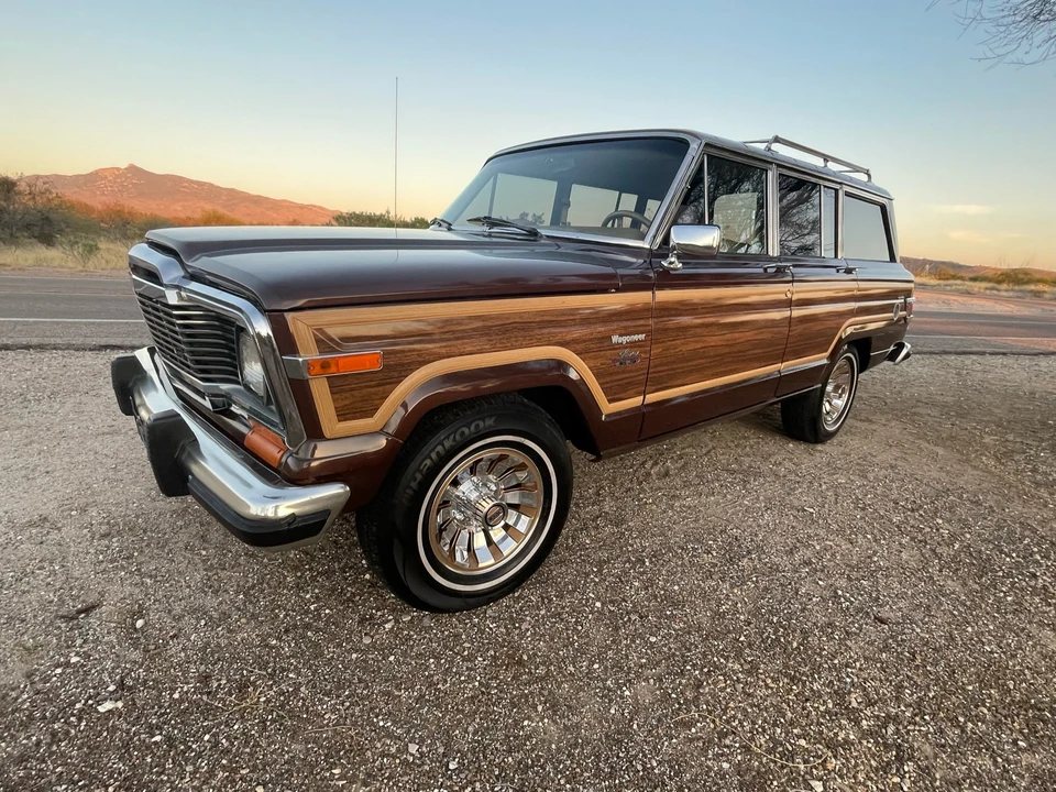 1982 Jeep SJ Wagoneer - Image 8 of 31