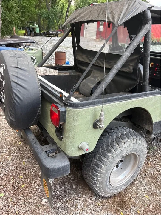 1982 Jeep CJ7 - Image 3 of 11