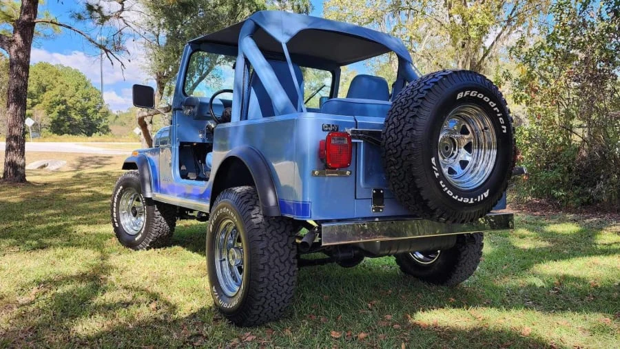 1982 Jeep CJ7 - Image 3 of 31