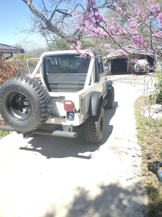 1982 Jeep CJ8 Scrambler - Image 3 of 17