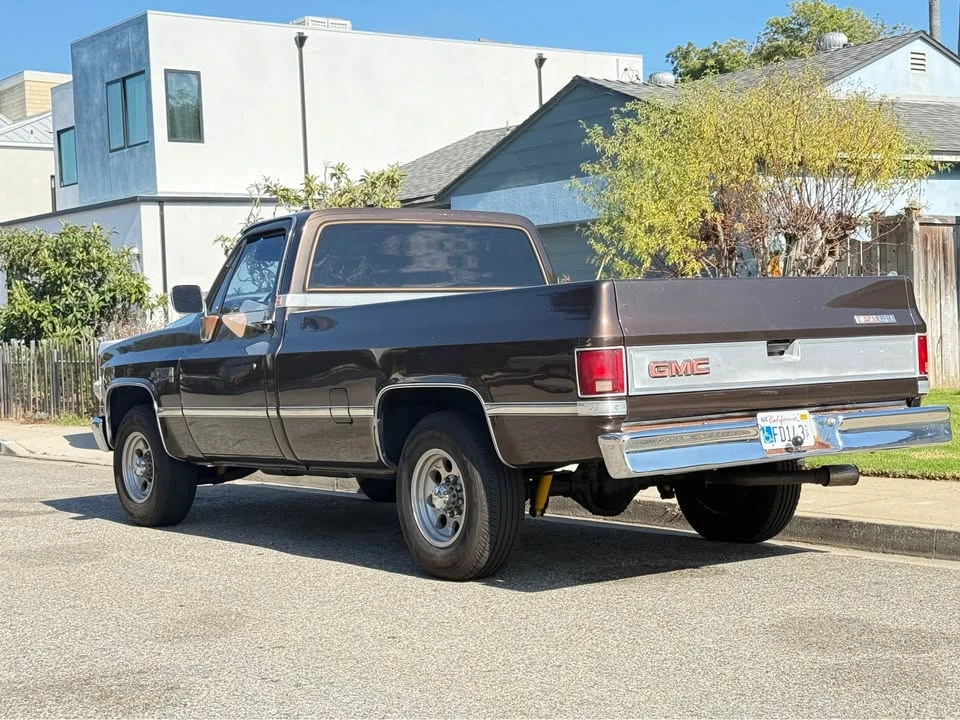 1982 GMC C/K 3rd Gen - Image 2 of 10