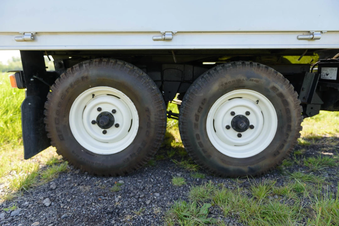 1982 Land Rover Series III 109 - Image 12 of 31