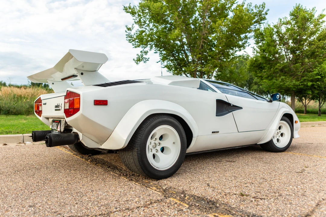 1982 Lamborghini Countach LP400 S - Image 10 of 31