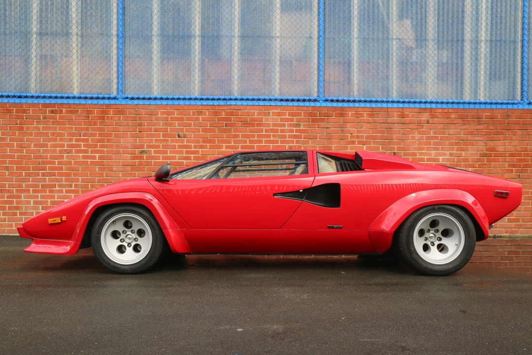 1982 Lamborghini Countach LP400 S - Image 6 of 31