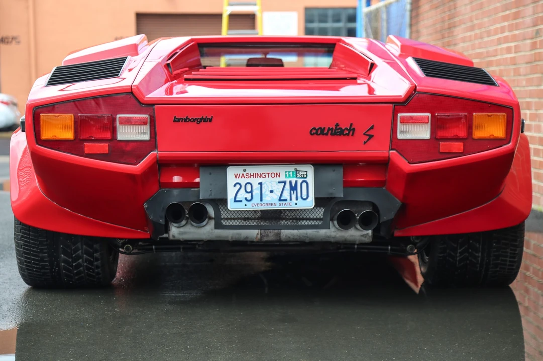 1982 Lamborghini Countach LP400 S - Image 9 of 31