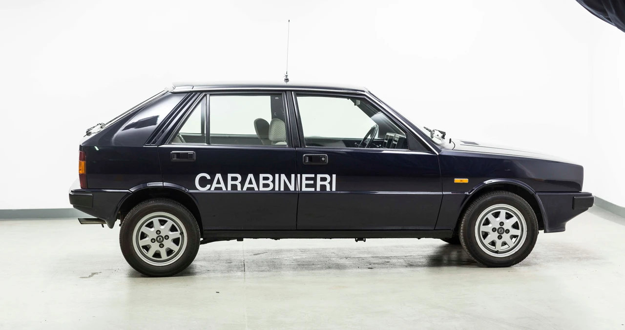 1982 Lancia Delta 1st Gen - Image 7 of 12