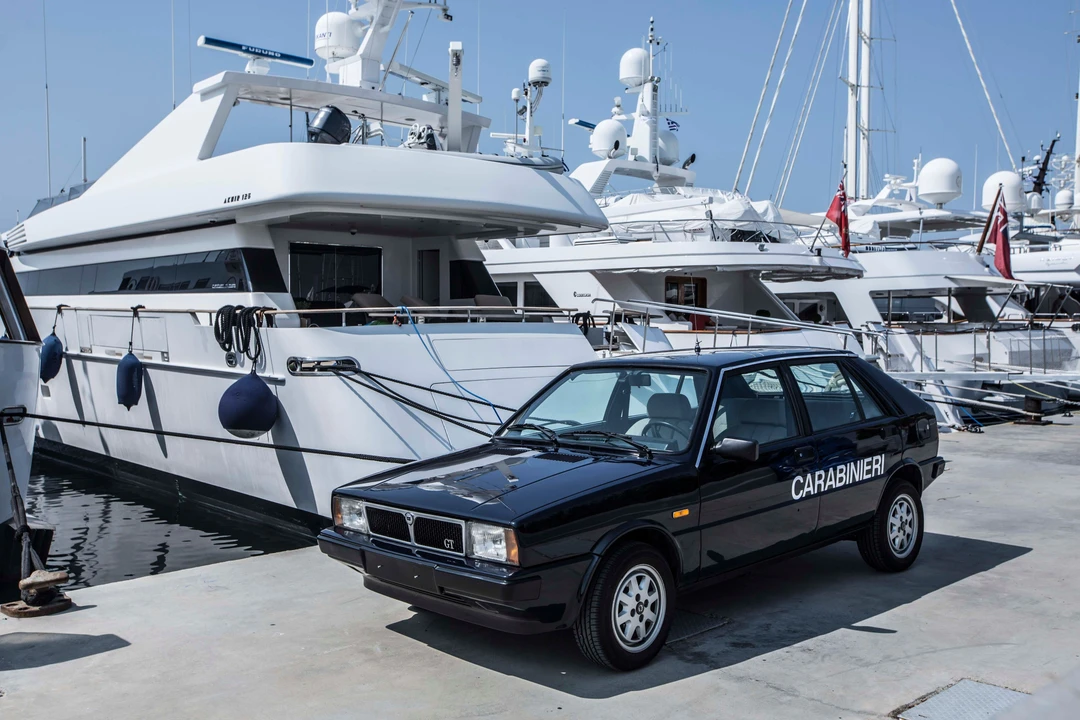 1982 Lancia Delta 1st Gen - Image 9 of 12