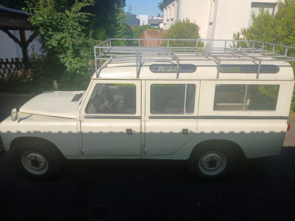 1982 Land Rover Series III 109 - Image 19 of 31