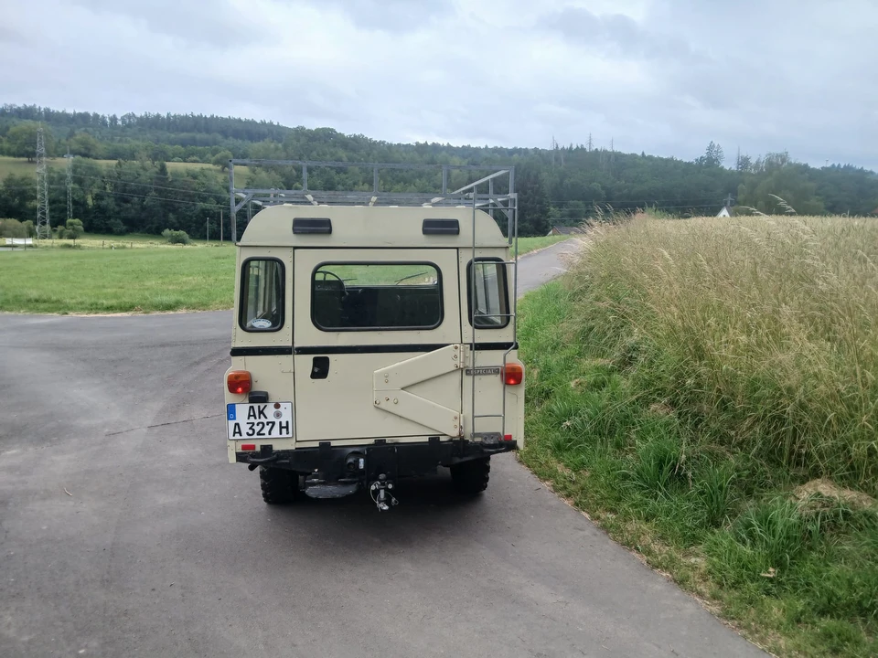 1982 Land Rover Series III 109 - Image 7 of 31