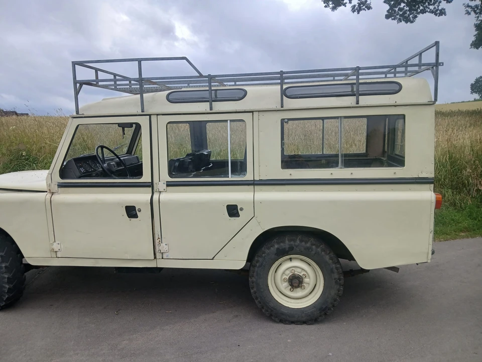 1982 Land Rover Series III 109 - Image 14 of 31
