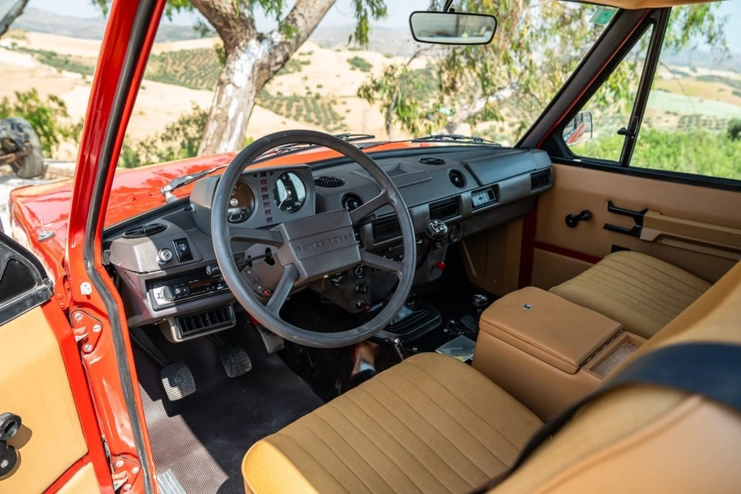 1982 Land Rover Range Rover Classic - Image 15 of 30