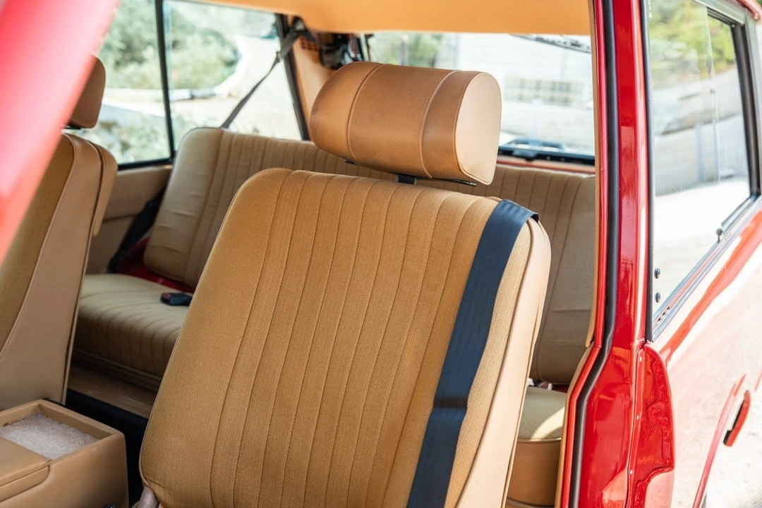 1982 Land Rover Range Rover Classic - Image 17 of 30