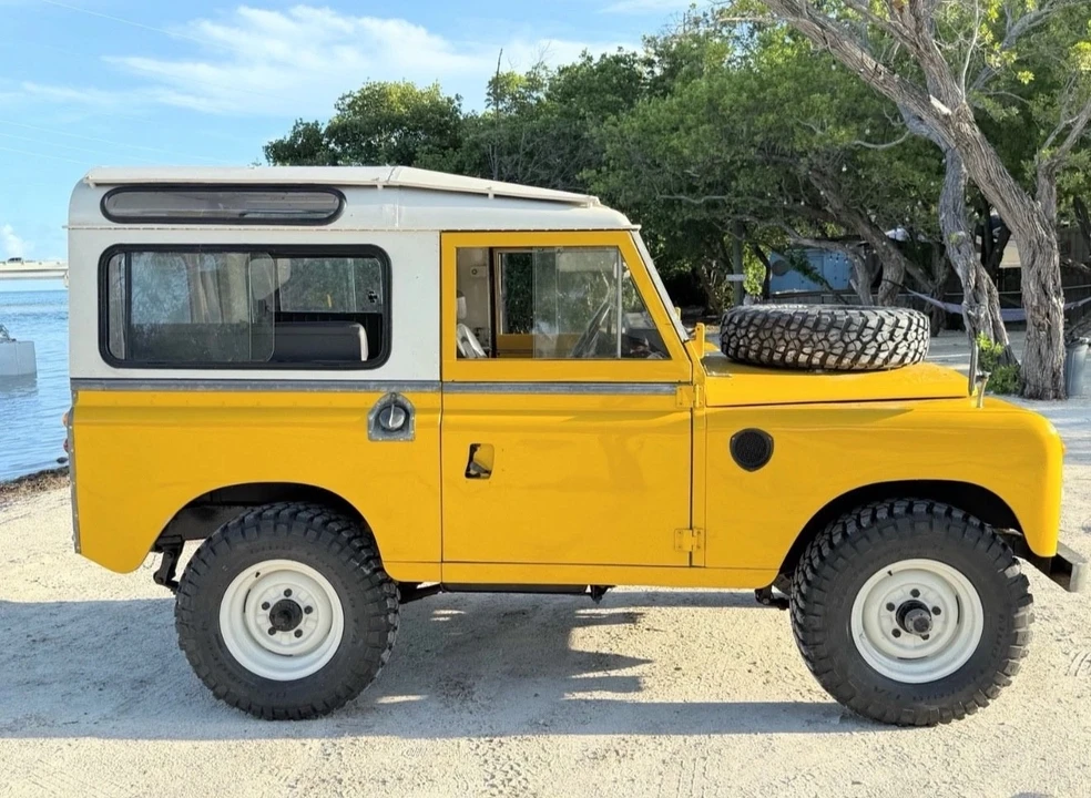 1982 Land Rover Series III 88 - Image 16 of 21