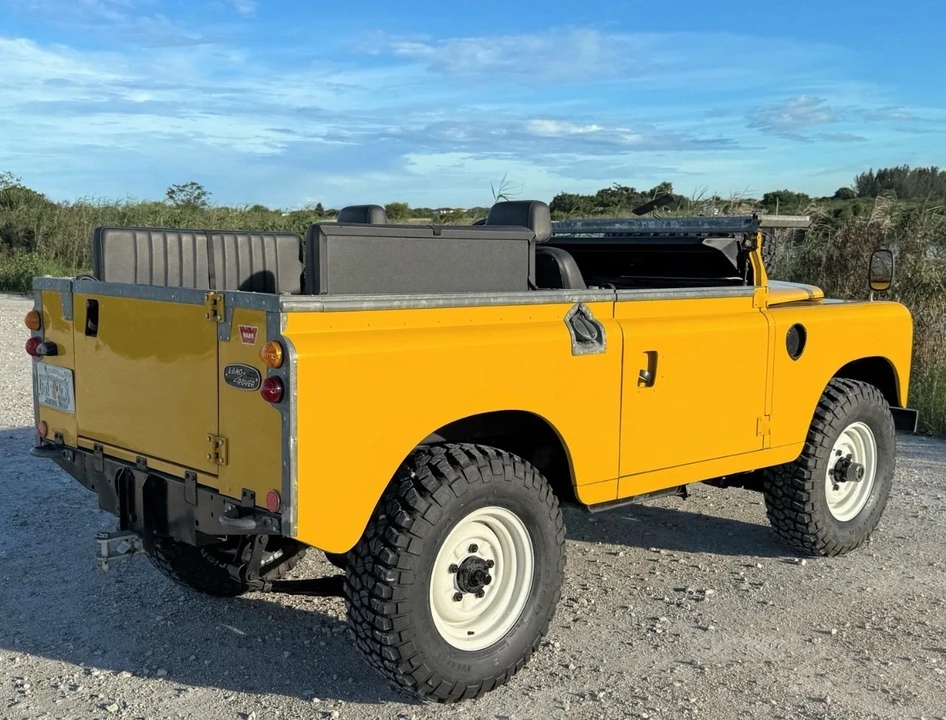 1982 Land Rover Series III 88 - Image 6 of 21