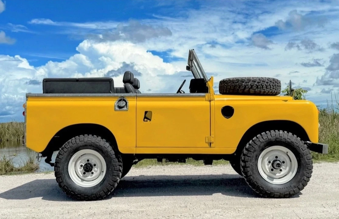 1982 Land Rover Series III 88 - Image 7 of 21