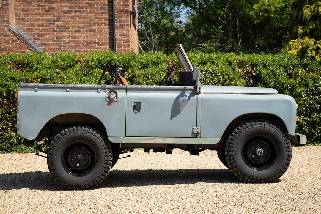1982 Land Rover Series III 88 - Image 6 of 30