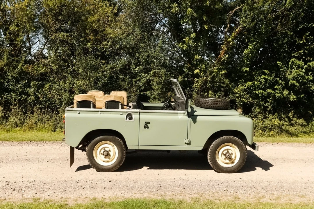 1982 Land Rover Series III 88 - Image 3 of 30