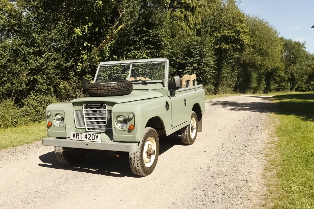 1982 Land Rover Series III 88 - Image 2 of 30