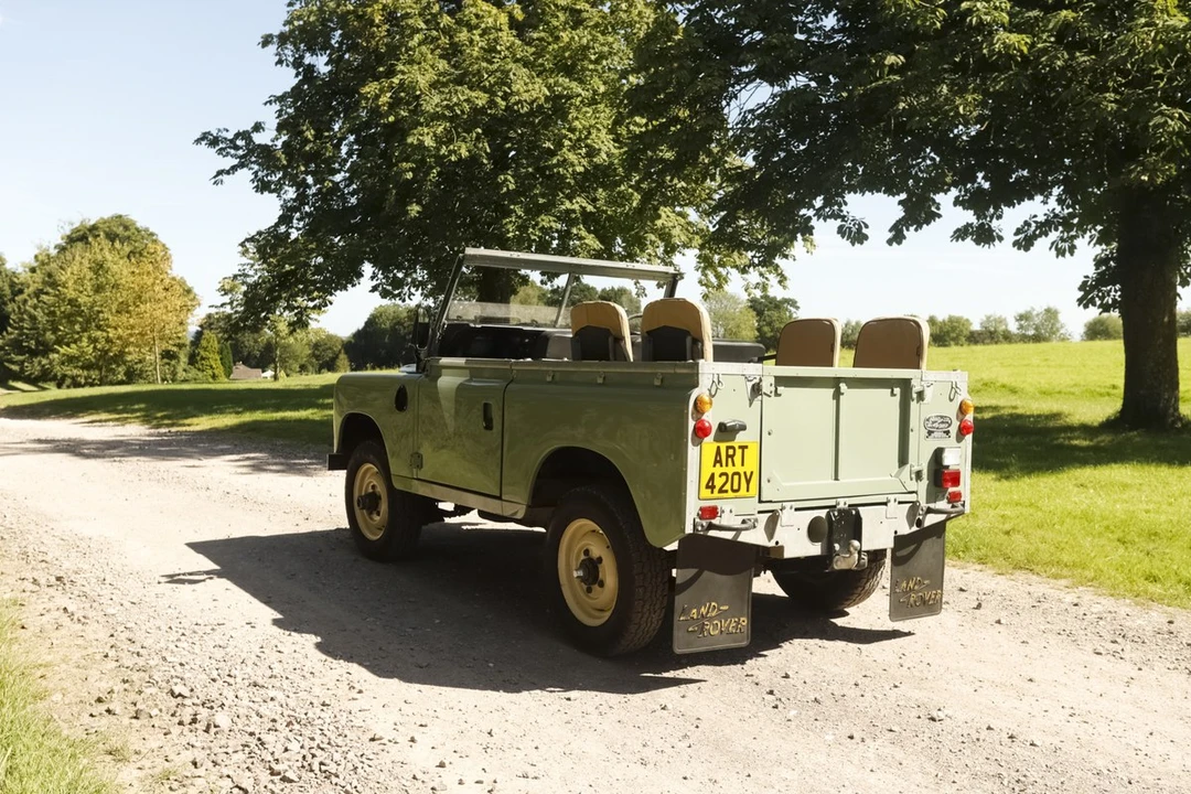 1982 Land Rover Series III 88 - Image 9 of 30