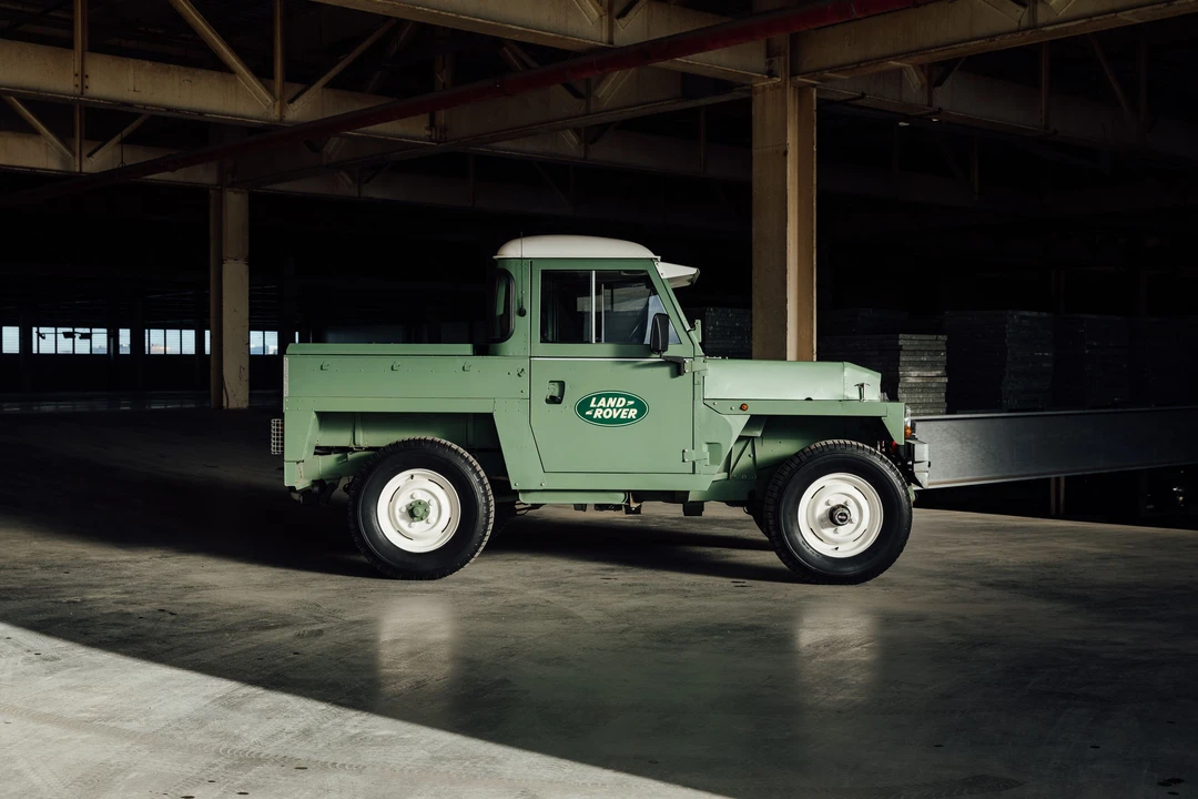 1982 Land Rover Series III 88 - Image 3 of 30