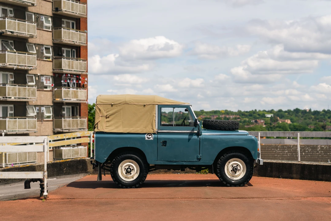 1982 Land Rover Series III 88 - Image 8 of 31
