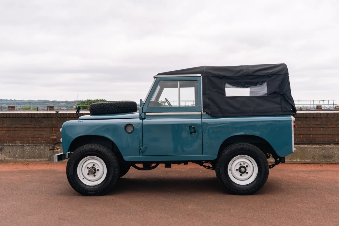 1982 Land Rover Series III 88 - Image 8 of 31