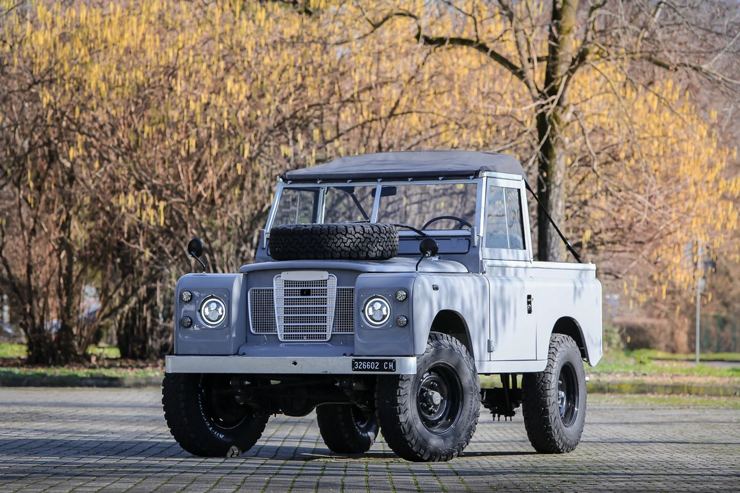 1982 Land Rover Series III 88 - Image 9 of 31