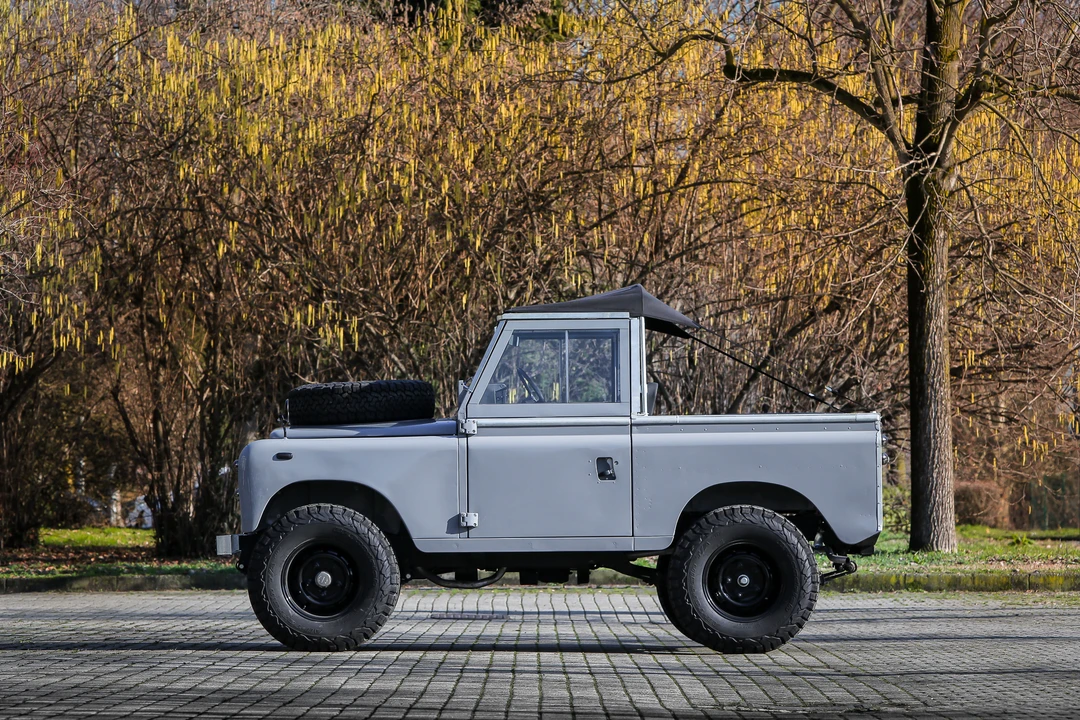 1982 Land Rover Series III 88 - Image 8 of 31