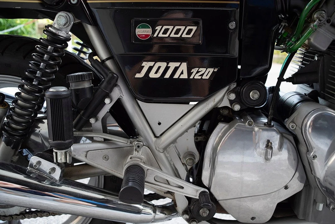 1982 Laverda - Image 24 of 30