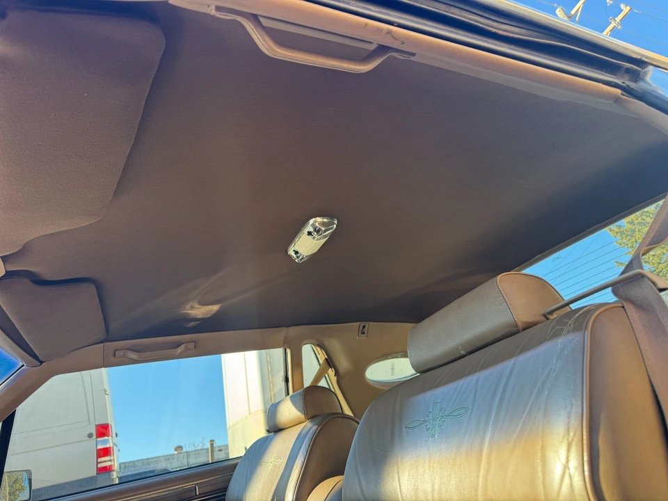 1982 Lincoln Continental 7th Gen - Image 10 of 21