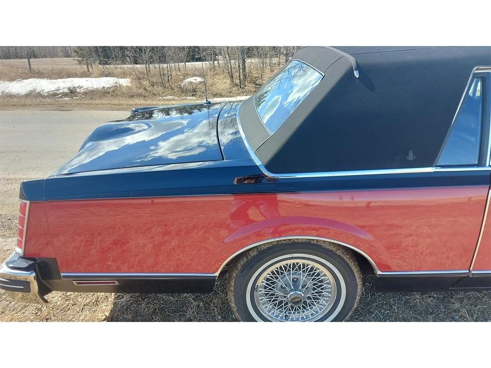 1982 Lincoln Continental Mark VI - Image 14 of 31