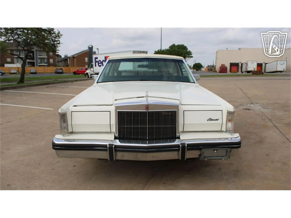 1982 Lincoln Continental Mark VI - Image 16 of 31
