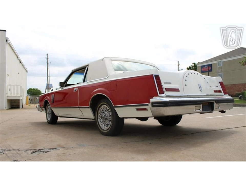 1982 Lincoln Continental Mark VI - Image 26 of 31