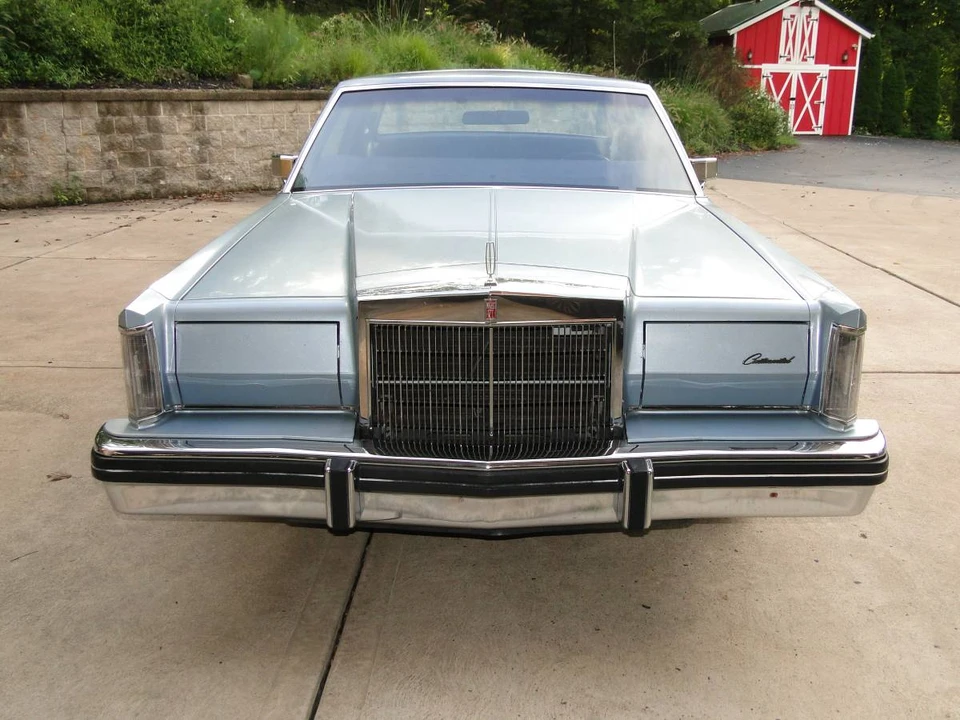 1982 Lincoln Continental Mark VI - Image 3 of 21