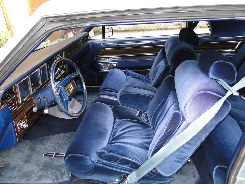 1982 Lincoln Continental Mark VI - Image 12 of 21