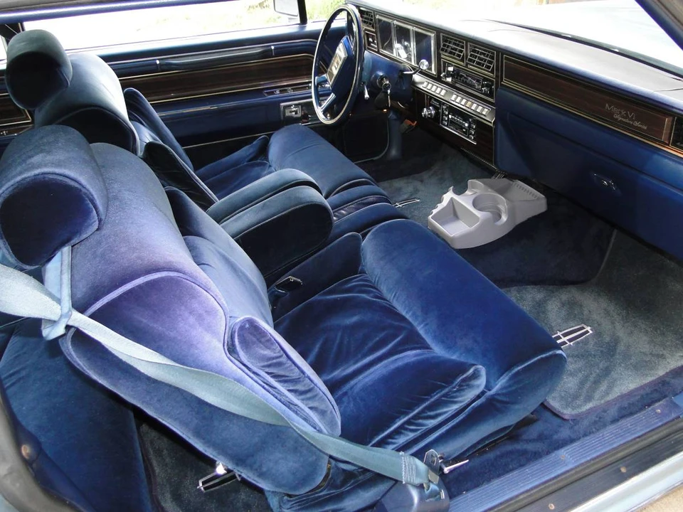 1982 Lincoln Continental Mark VI - Image 7 of 21