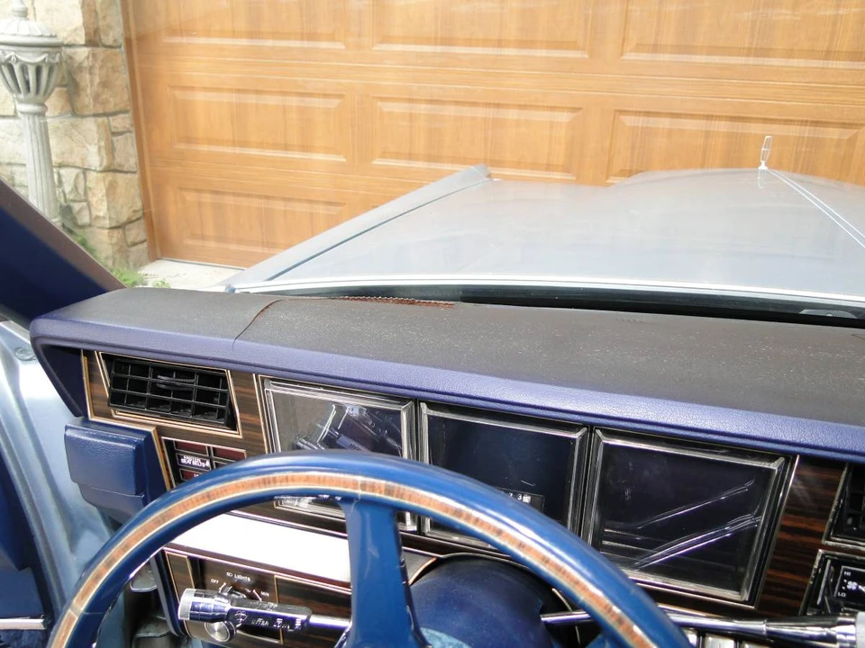 1982 Lincoln Continental Mark VI - Image 14 of 21