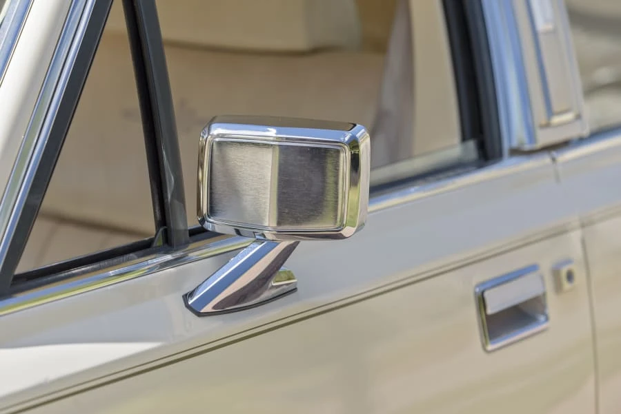 1982 Lincoln Continental Mark VI - Image 8 of 31