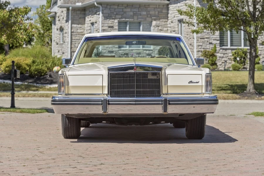 1982 Lincoln Continental Mark VI - Image 4 of 31