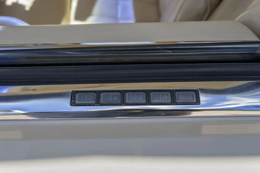 1982 Lincoln Continental Mark VI - Image 13 of 31
