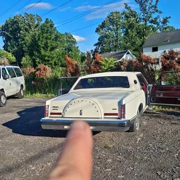 1982 Lincoln Continental