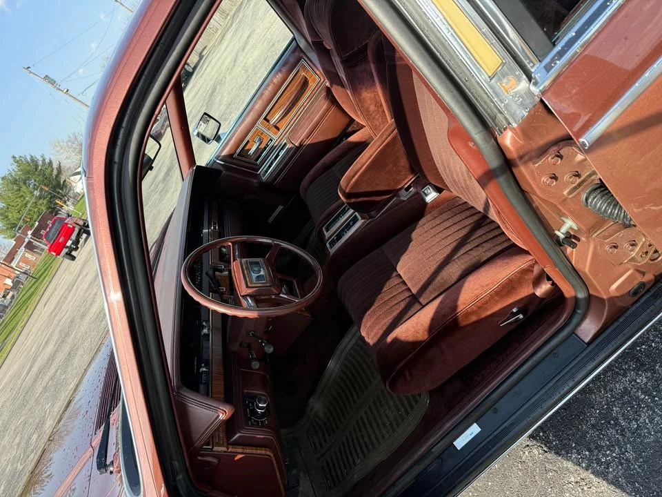 1982 Lincoln Continental 7th Gen - Image 6 of 12