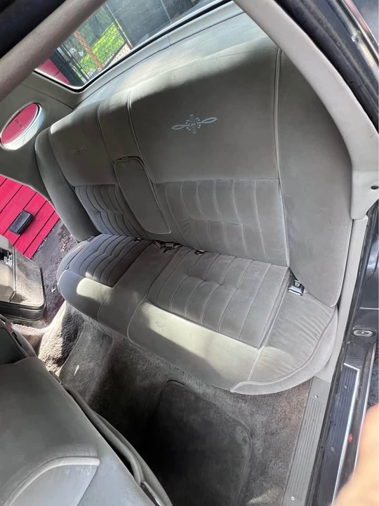 1982 Lincoln Continental 7th Gen - Image 11 of 15