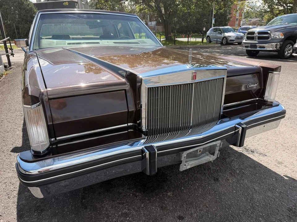 1982 Lincoln Continental Mark VI - Image 2 of 17