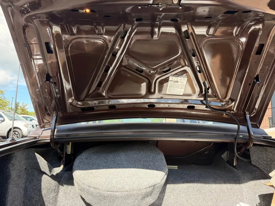 1982 Lincoln Continental Mark VI - Image 15 of 17