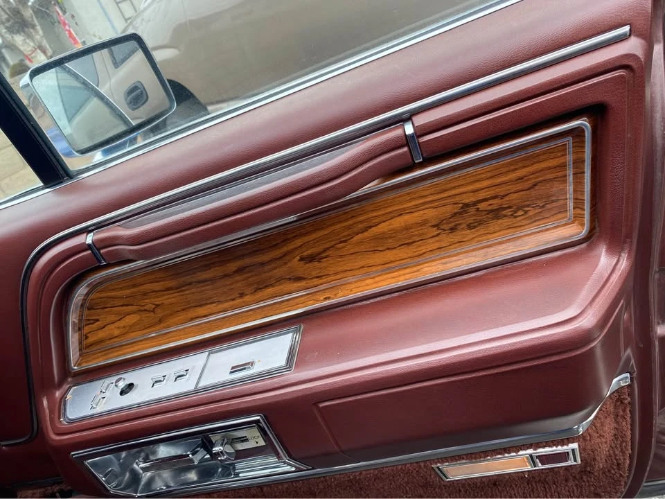 1982 Lincoln Continental Mark VI - Image 9 of 11