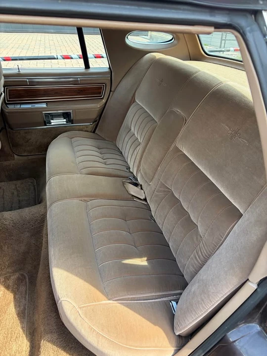 1982 Lincoln Continental Mark VI - Image 13 of 20