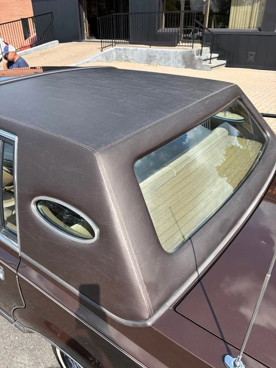 1982 Lincoln Continental Mark VI - Image 9 of 20